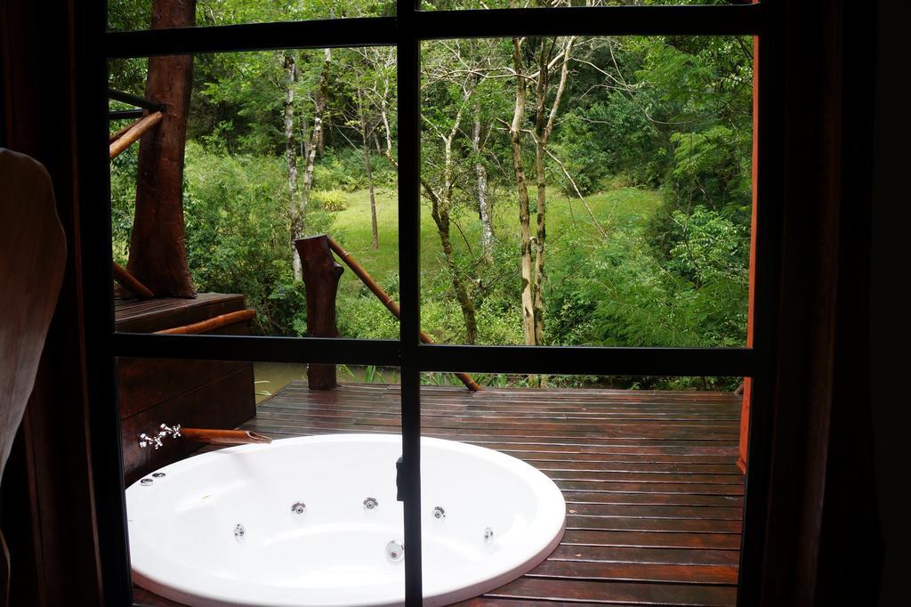 Tacuara Lodge Oberá Szoba fotó
